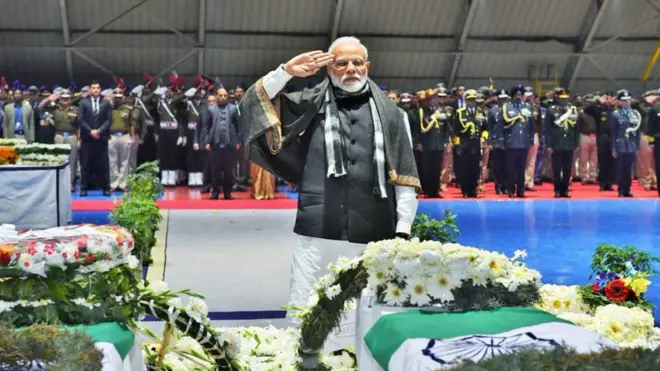 नरेंद्र मोदी