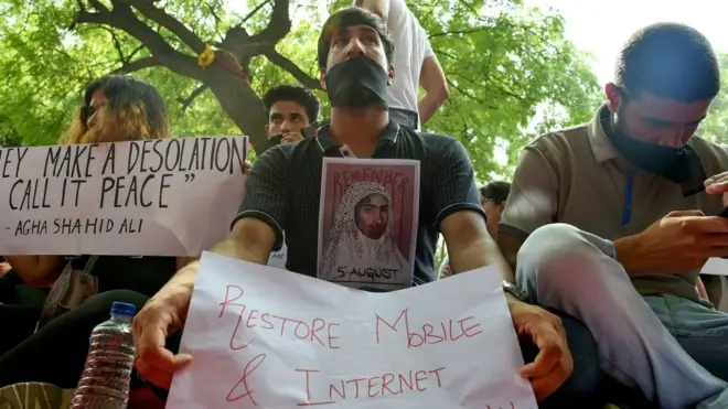 دلی میں بھی انڈیا کے خلاف مظاہرہ ہوئے ہیں