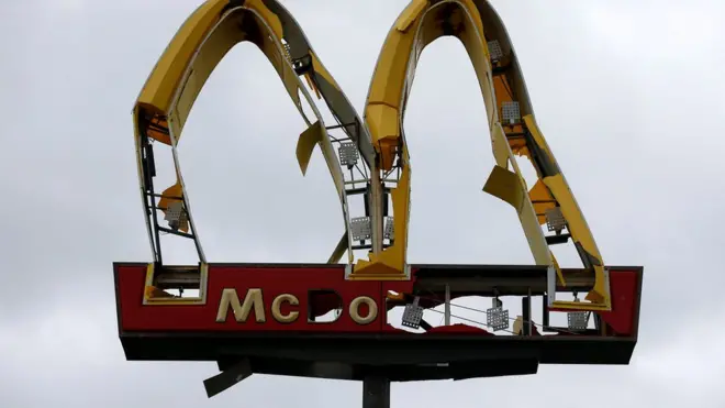 A warped McDonald's sign in Panama City Beach, Florida, 10 October 2018