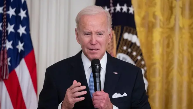 조 바이든 미국 대통령이 2023년 1월 20일 미국 워싱턴 DC 백악관 이스트룸에서 연설하고 있다