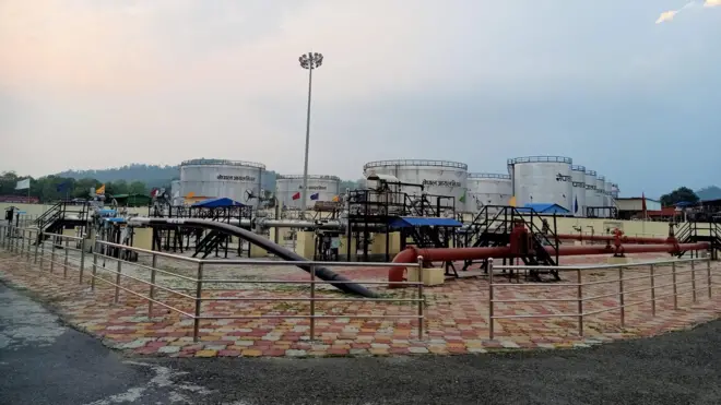 अमलेखगञ्जस्थित डिपो र पाइपलाइन