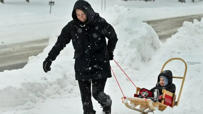 అమెరికా, మంచు తుపాన్, విద్యుత్ సరఫరా, ప్రతికూల వాతావరణం