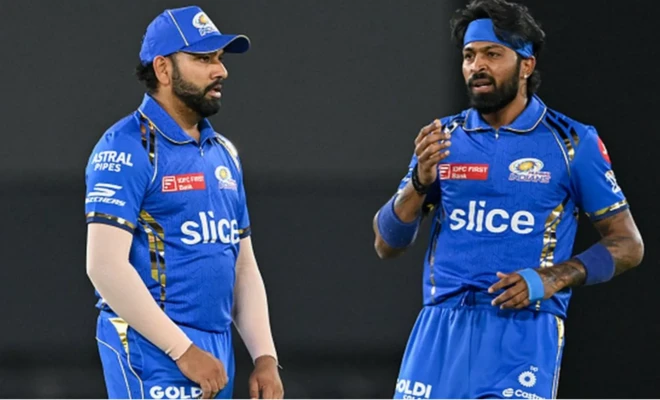 බොහෝ දෙනෙකු චෝදනා කරන්නේ, IPL තරගාවලි 5ක ශූරතාව දිනා ගැනීම වෙනුවෙන් කණ්ඩායම මෙහෙයවූ රෝහිත් ෂර්මා වෙනුවට මුම්බායි කණ්ඩායමේ නායකත්වය හර්දික් පාණ්ඩ්‍යාට පිරිනැමීම මෙම පසුබෑමට ප්‍රධාන හේතුව බවට ය.