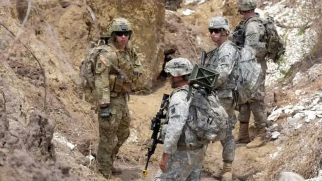 Loltoota Ameerikaa wayita bobba'anii jiranitti