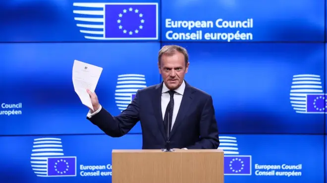 Robert Tusk: "Não há razão para fingir que hoje é um dia feliz"