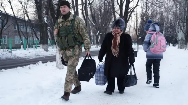 Район Авдіївки обстрілюють вже четвертий день