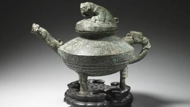 疑似圆明园流失文物虎鎣