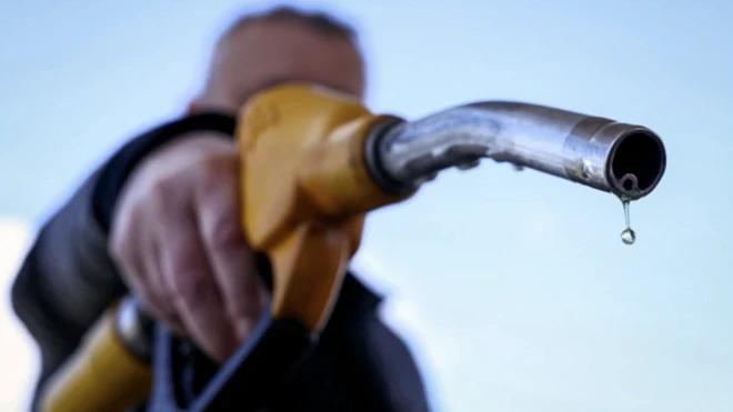 iran abş müharibə neft qiymətləri