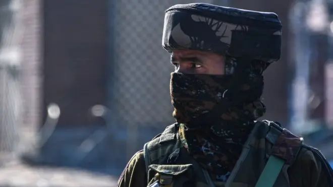 సైనికుడు