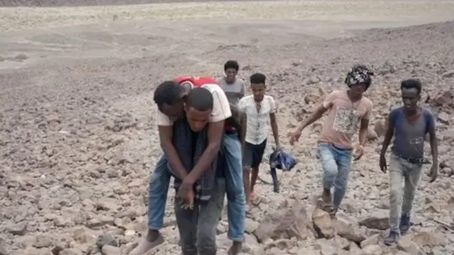 Awọn arinrinajo wọ orilẹede mii