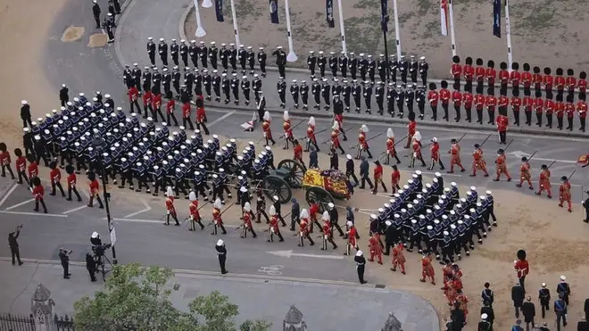 من مراسم جنازة الملكة إليزابيث الثانية