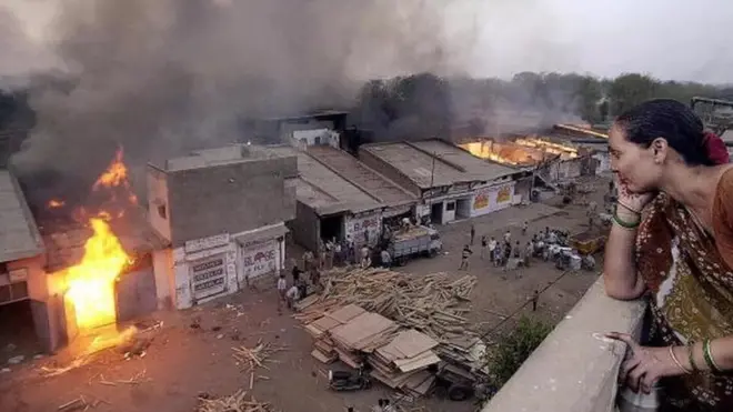 भारत हिंसा दंगा सांप्रदायिकता