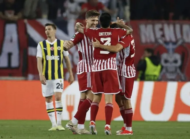 Oliympiakos'un gol sevinci