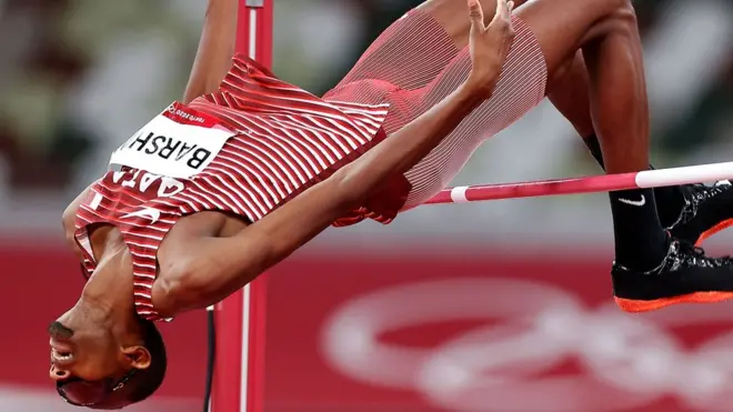 برشم هو صاحب ثاني أعلى قفزة في تاريخ اللعبة، 2.43 مترا، بعد قفزة خافيير سوتوماير التي بلغ ارتفاعها 2.45 مترا عام 1993