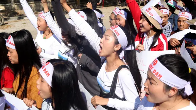 မြစ်ဆုံစီမံကိန်းကို ကချင်ပြည်နယ်မှာ ကန့်ကွက်