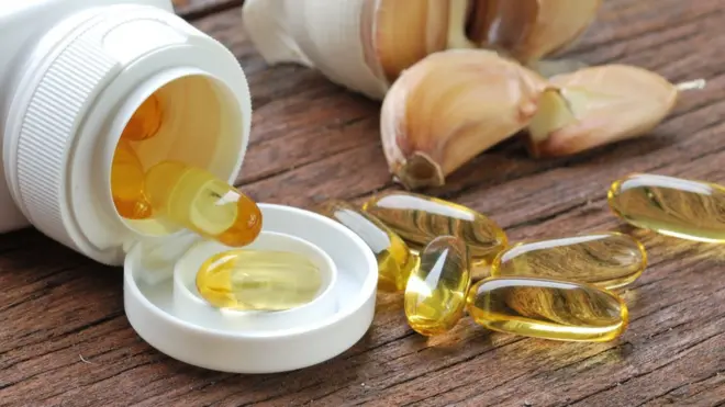 Garlic herbal capsules