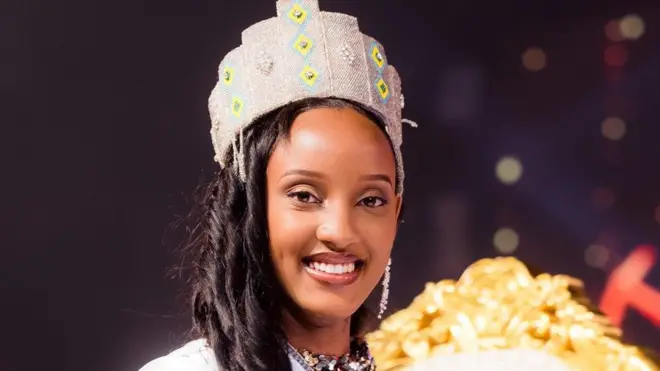 Divine Muheto yabaye Miss Rwanda mu 2022 mbere y'uko iri rushanwa rihagarikwa na leta muri uwo mwaka