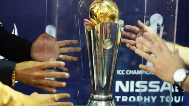 آئی سی سی چیمپئن ٹرافی کی رونمائی ہو چکی ہے