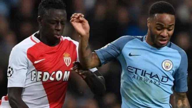 بنيامين ميندي (يسارا) سيصبح ثالث أغلى توقيع في الدوري الإنجليزي خلال انتقالات الصيف