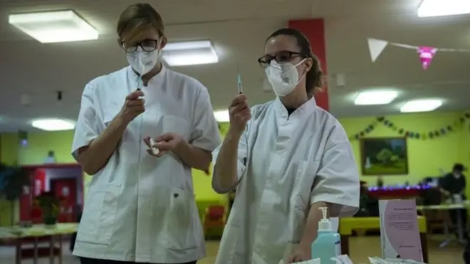 Belçika'da kullanıma hazırlanan Covid-19 aşıları