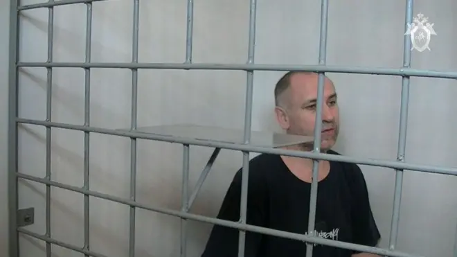 Сначала Чуплинский давал признательные показания, но потом утверждал, что оговорил себя ради защиты семьи