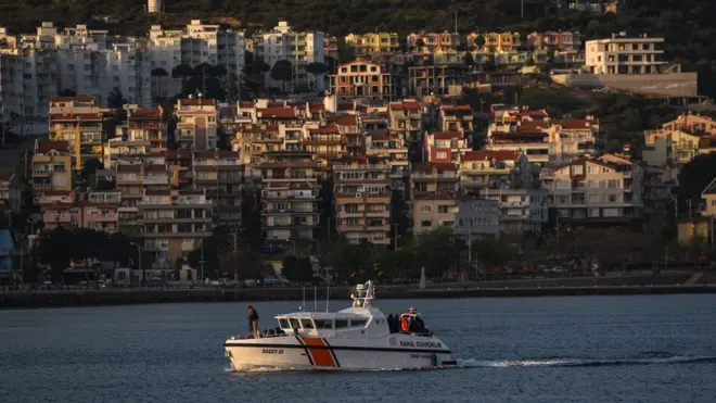 6.3 bal gücündə zəlzələ İzmir şəhərində hiss edilib.