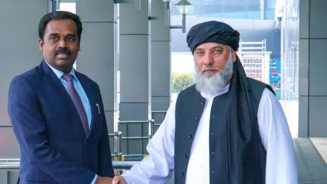 نورالدین عزیزی، وزیر صنعت و تجارت حکومت طالبان به منظور گفت‌وگو با مقامات هند وارد این کشور شد.