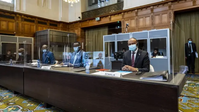 Soomaaliya ayaa si buuxda isugu diyaarisay ku dhawaaqista go'aanka, halka Kenya ay sheegtay in aysan qayb ka ahayn