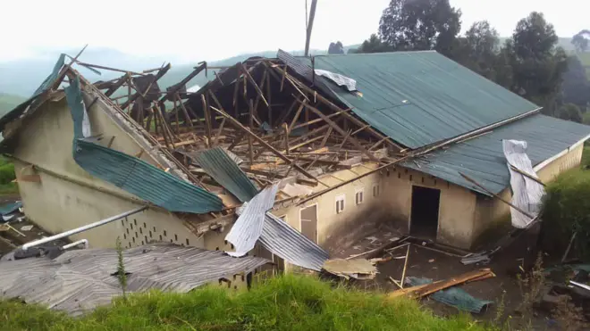 Ishusho yatangajwe na AFC yerekana inzu igitero cya drone cyashenye igisenge