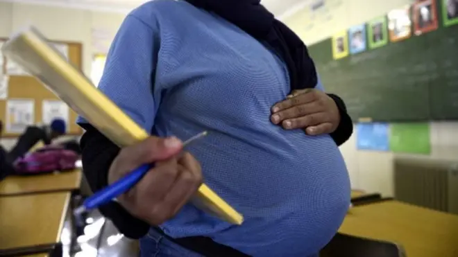 እርጉዝ ተማሪ