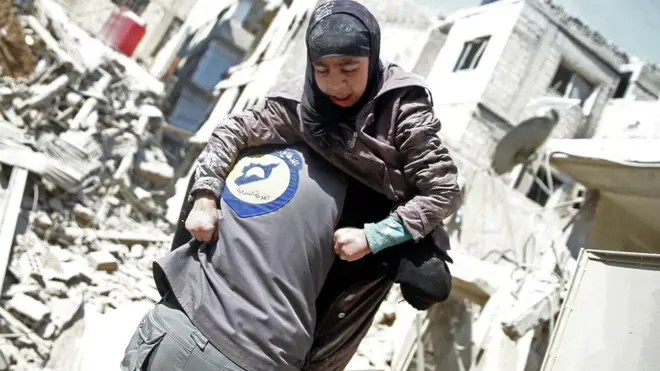 ثمة مخاوف دولية بسبب مع استمرار قصف القوات الحكومية السورية لمنطقة الغوطة الشرقية ا