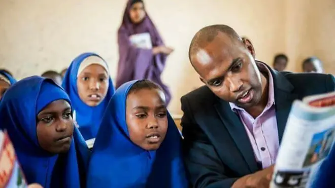 Ra'iisul wasaare Kheyre wuxuu horey uga soo shaqeeyay arrimaha gargaarka