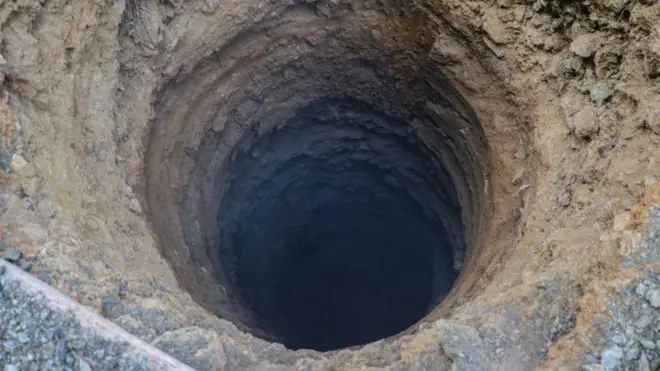 চীনে এটা হবে সবচেয়ে গভীর কৃত্রিম গর্ত