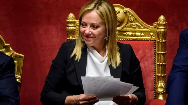 Джорджа Мелоні