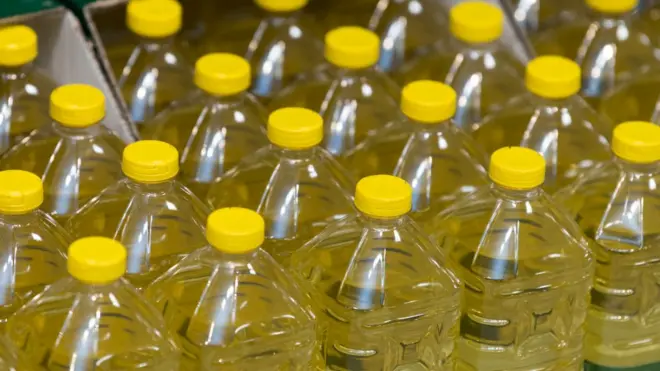 L'huile distribuée par le vice-président était périmée