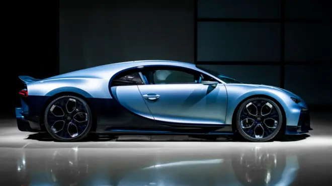 بوگاتی پس از ساخت یک دستگاه شیرون پروفیله از تولیدش منصرف شد