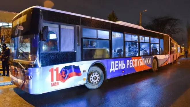 خروج دسته‌جمعی اهالی استان‌های دونستک و لوهانسک به سوی کشور روسیه