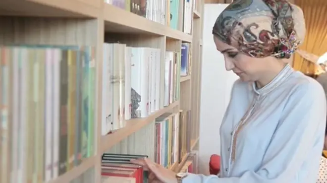 4 نسوة في أربيل يفتتحن مقهى لقراءة الكتب