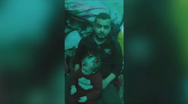 جزائريون عالقون في غزة