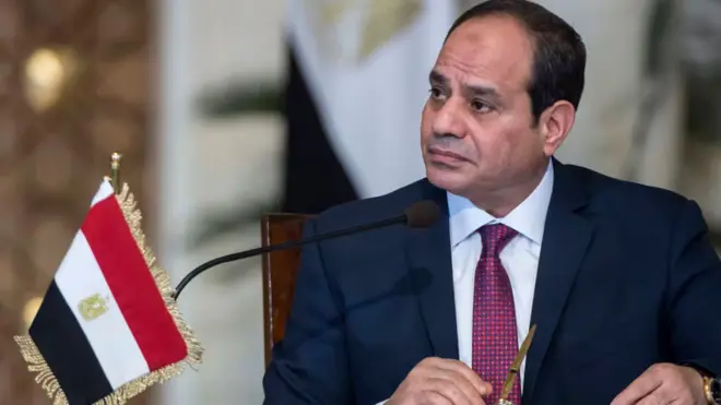 Pirezidaantiin Masrii Abdel Fattah Elsisi eenyu?