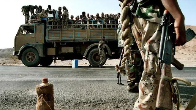 ካብ 1998-2000 ዝተኻየደ ዶባዊ ኲናት ኤርትራን ኢትዮጵያን ህይወት ኣስታት 100 ሽሕ ሰባት ከምዝቐዘፈ ይግለጽ