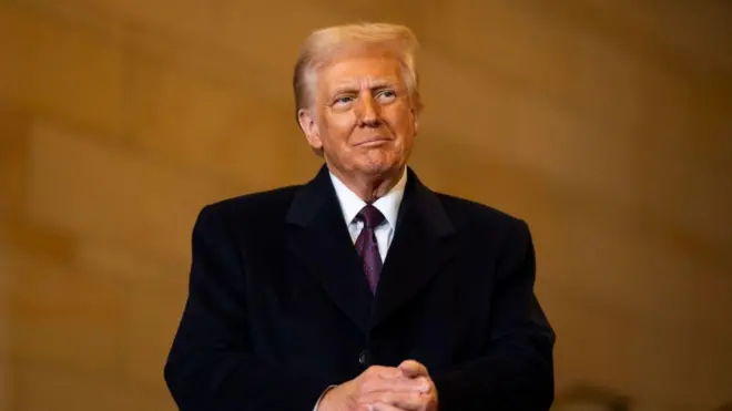 डोनाल्ड ट्रम्प