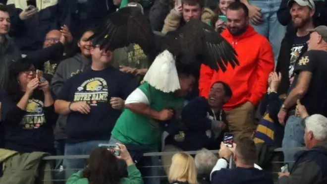 이날 경기장을 찾은 알마스(42)씨는 특별한 경험을 했다