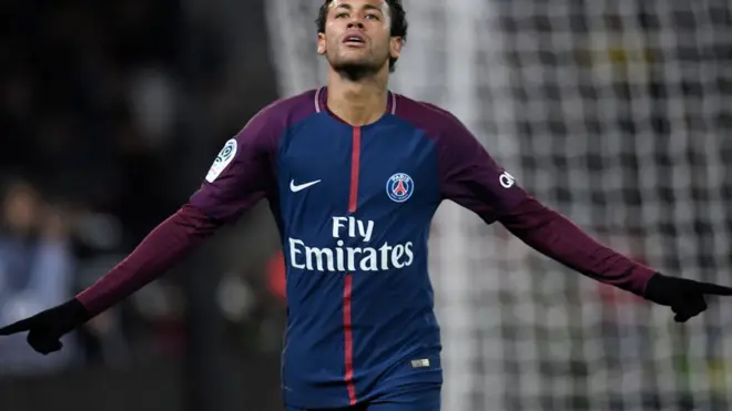 Neymar siri otu bọọlụ Barcelona gawa PSG
