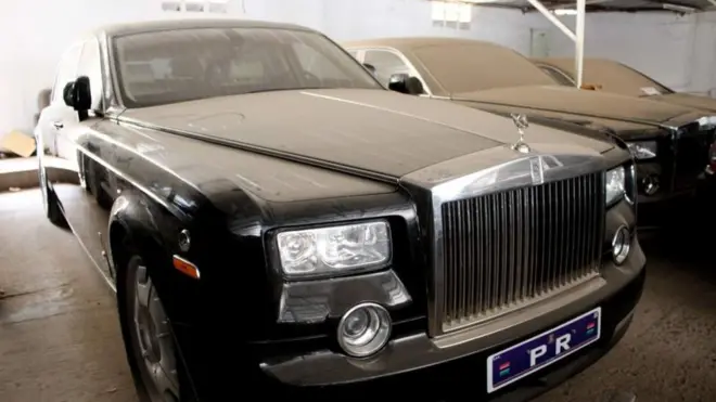 Moja ya magari ya kifahari yaliyomilikiwa na Jammeh