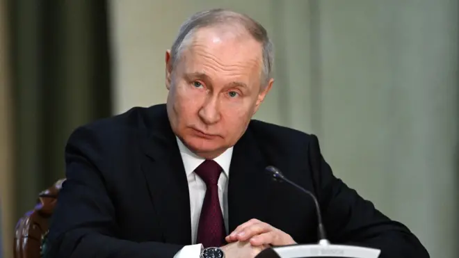 ICC judges issue arrest warrant for Putin sake of war crime