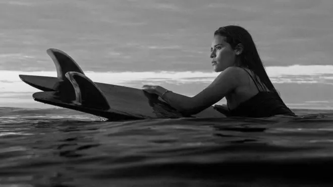 Серфінгістка померла від удару блискавки