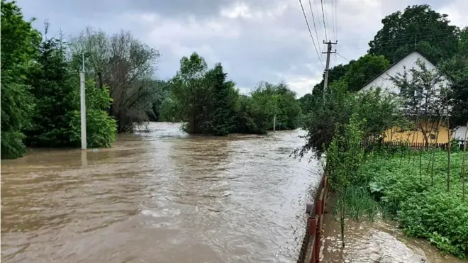 Затоплена вулиця