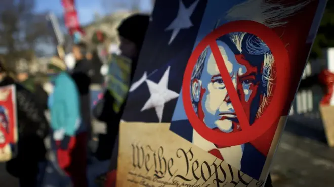 Тысячи демонстрантов намерены устроить протесты в день инаугурации Дональда Трампа в Вашингтоне