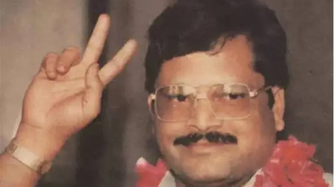 અબ્દુલ લતીફે દારૂના વ્યવસાયથી શરૂઆત કરી હતી અને ઉગ્રવાદના આરોપી સુધીની ગુનાખોરીની સફર ખેડી હતી